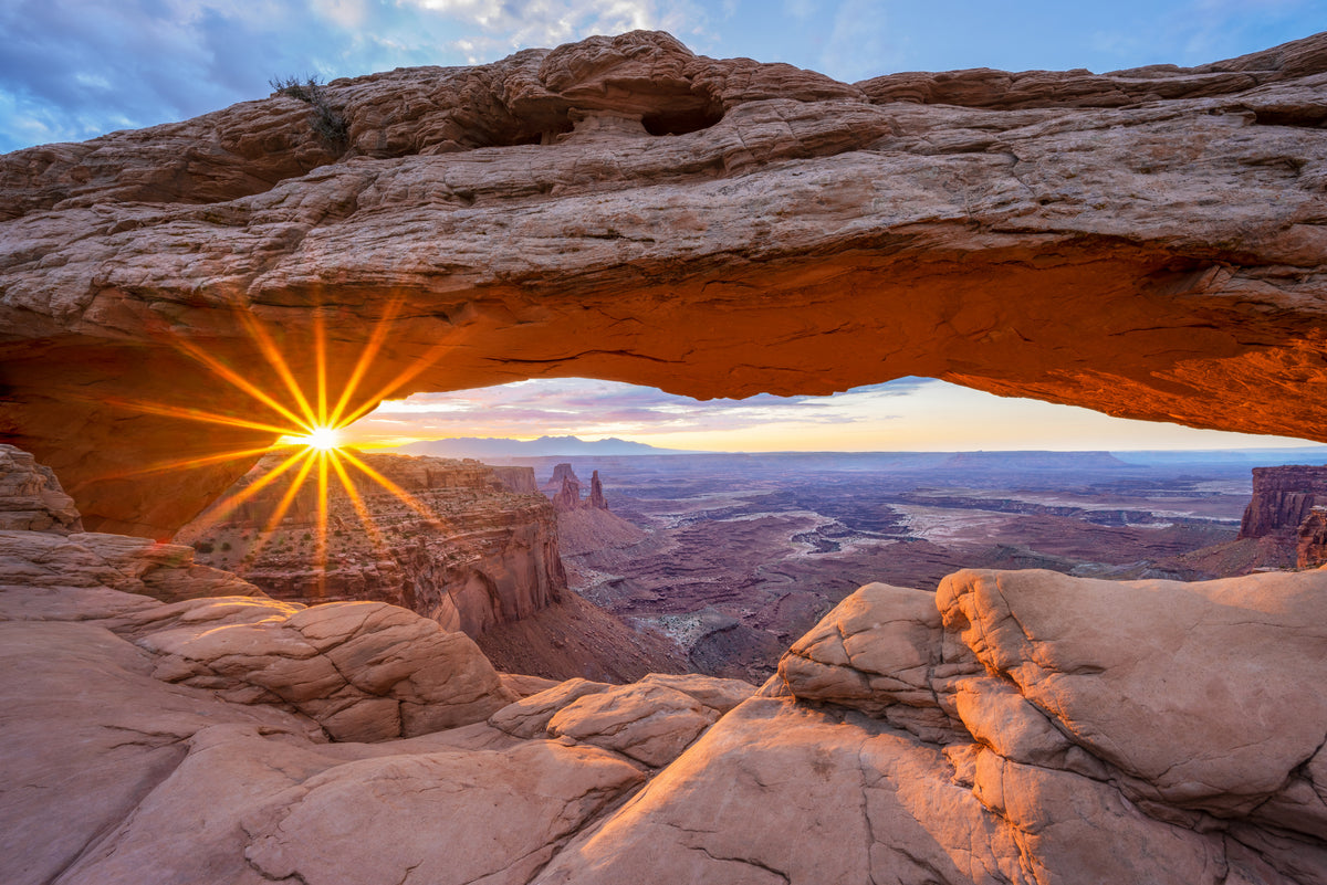 Soloppgang ved Mesa Arch – Canyonlands nasjonalpark