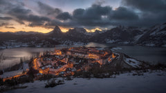 Wall mural Reservoir of Riaño – fototapet med unikt motiv som skapar en inspirerande fondvägg