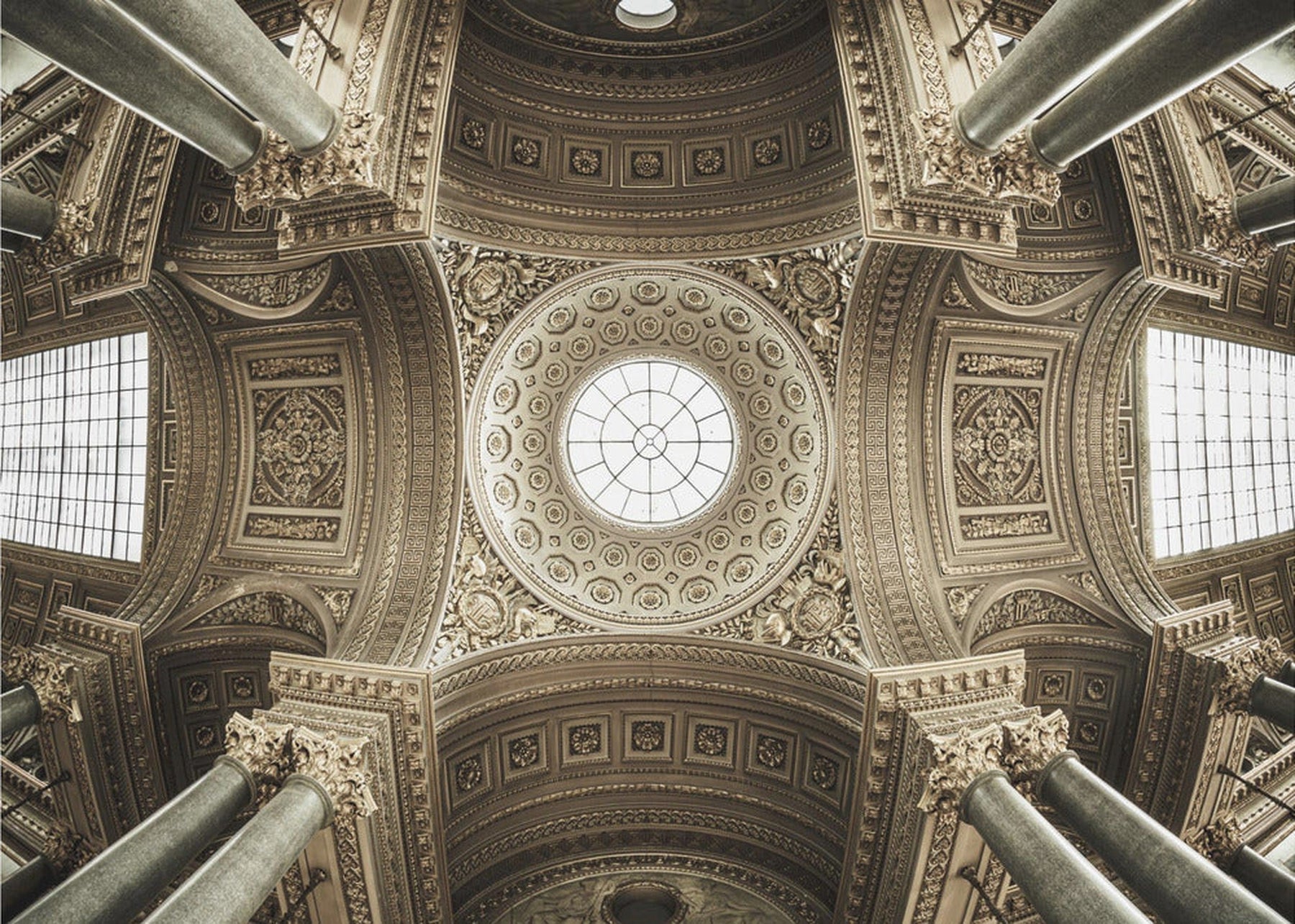 Versailles III