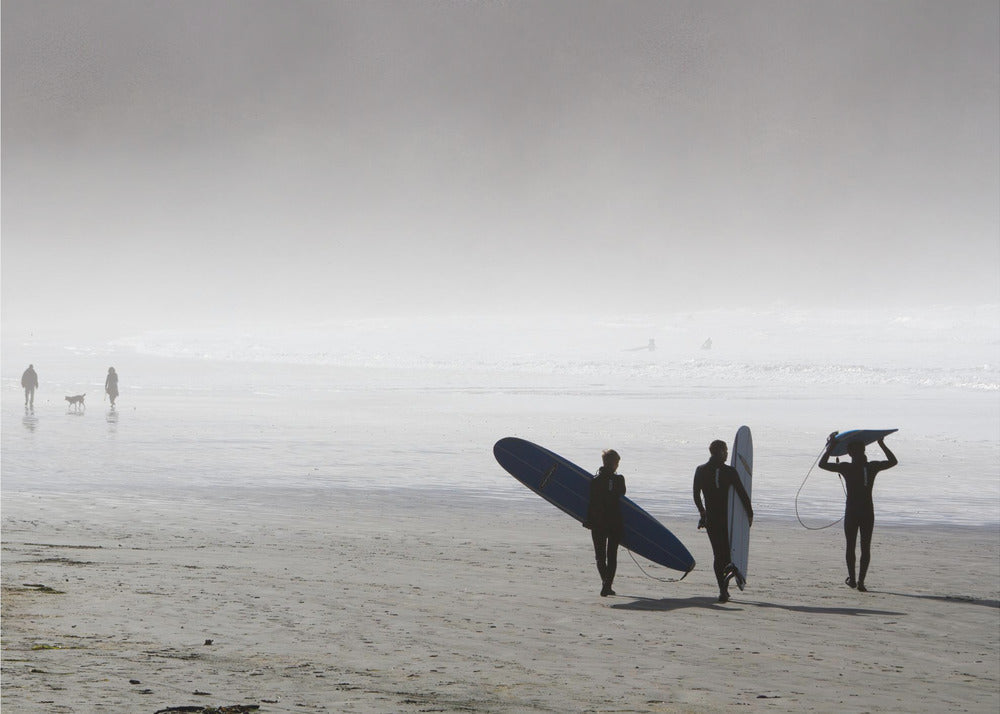 Surfing Time on a Foggy Day