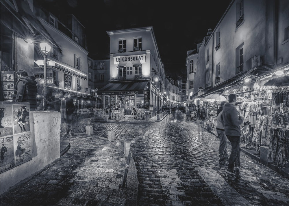 Historic Montmartre Night
