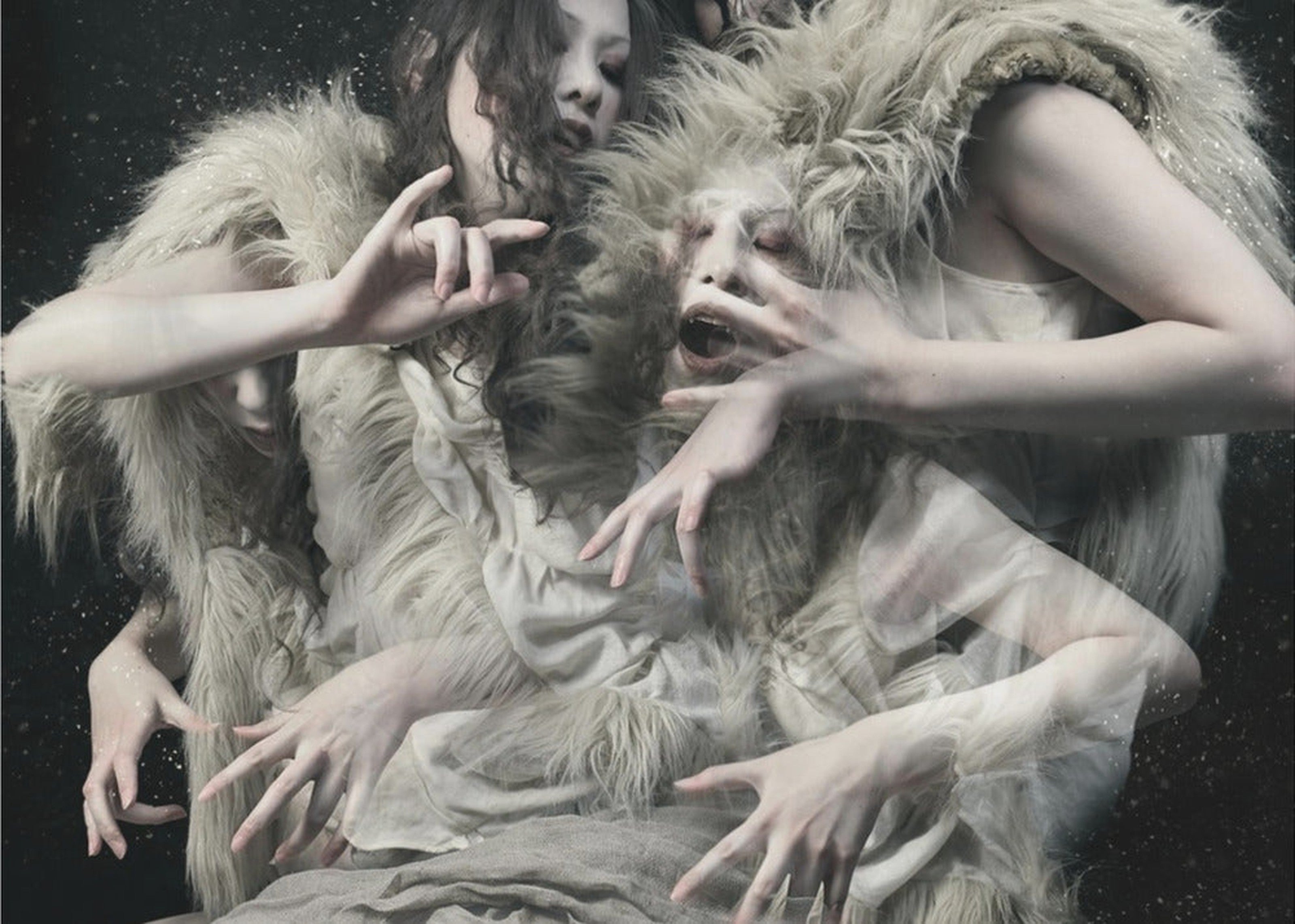 Wolf daughters